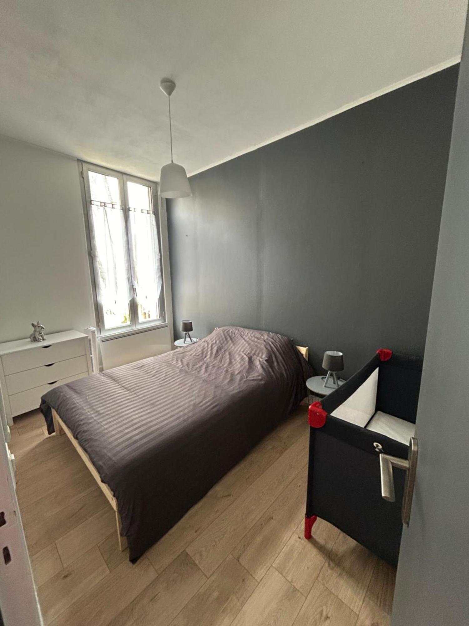 Appartamento Chez Noemie Saintes Esterno foto